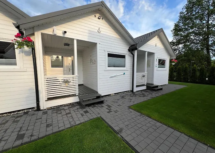 Comfortable Houses, Holiday home *